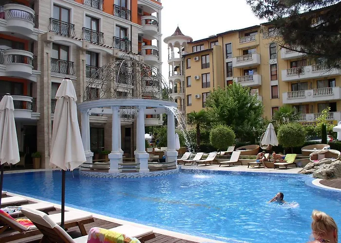 Lvv Palace * סאני ביץ'